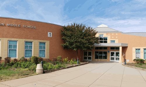Rachel Carson Middle School in Herndon: High Test Scores, Japanese &hellip;
