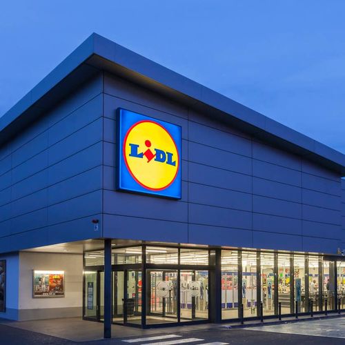 Plaza America in Reston Lands Lidl as Its New Grocery Anchor