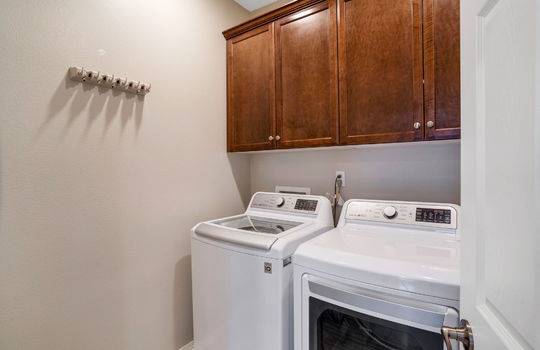 15-web-or-mls-1513 Champion Lane-28