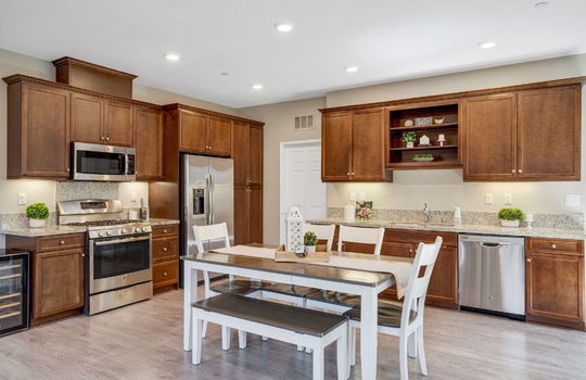9-web-or-mls-1513 Champion Lane-22