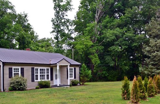 929 East Boulevard Chesterfield SC 29709 Creek Front Property Home For Sale (19)