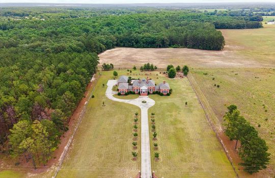 504 McDougald Circle, Cheraw, South Carolina 29520, Chesterfield County, Country Estate Home with Acreage, Tonya Michael, PROPERTY EMPIRE Michael Real Estate Grou (4)