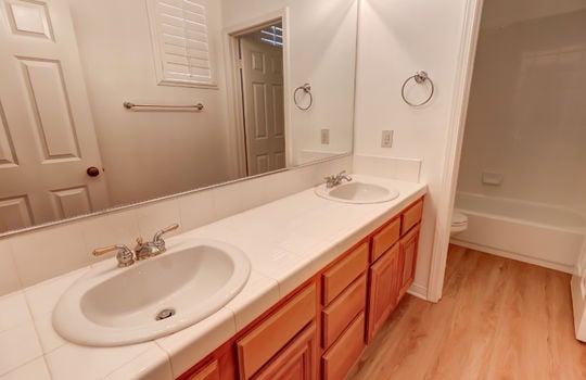 14342 Peach Hill Rd-108