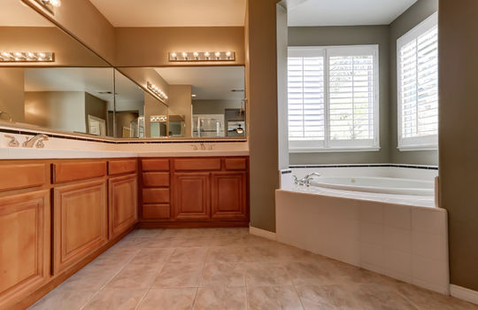 14342 Peach Hill Rd-140