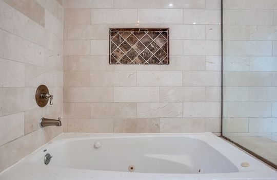 7230-w-90th-st-059_web