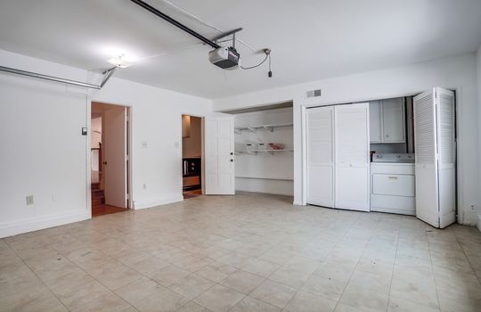 7230-w-90th-st-061_web