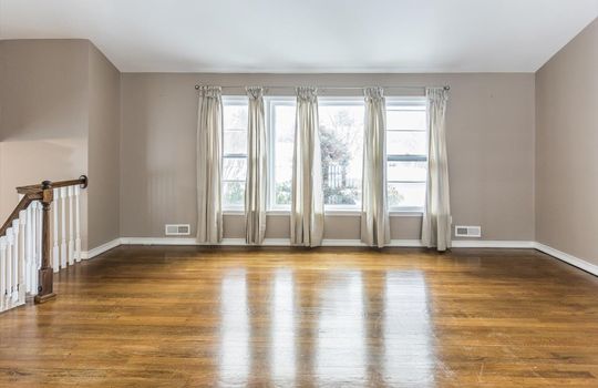 05-Living Room 1
