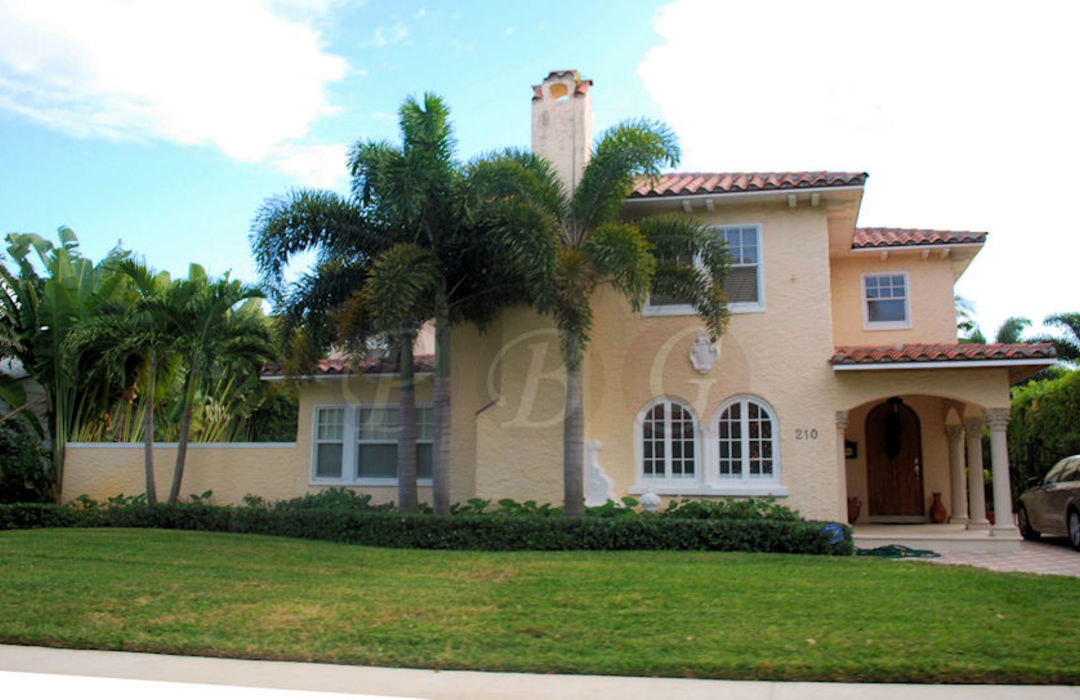 Homes for Sale in El Cid West Palm Beach View RentalsHistoric Property