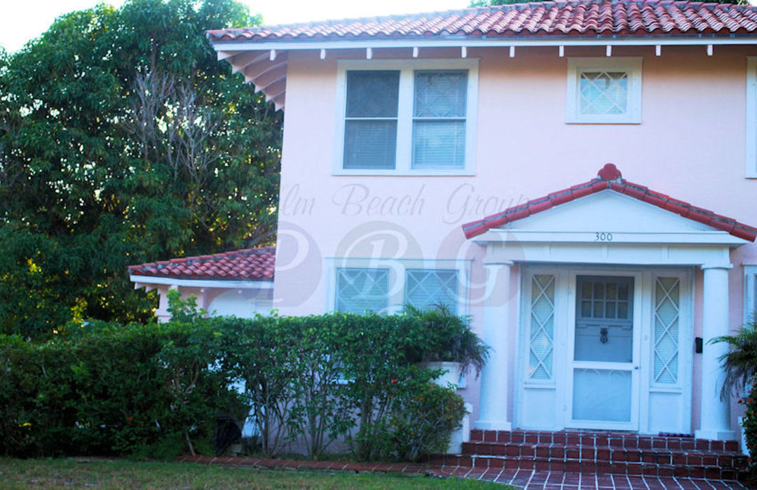 Homes for Sale in El Cid West Palm Beach View RentalsHistoric Property