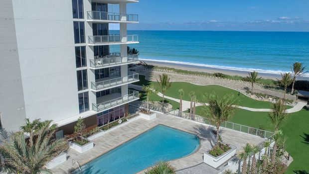 5000 Ocean Drive Singer Island Pool