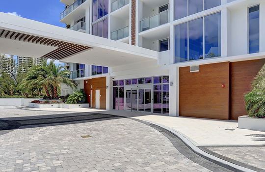 5000 Ocean Drive Singer Island Port Cochere