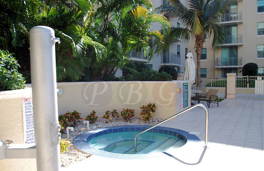 610 Clematis Street (26)