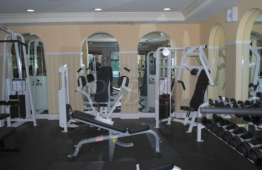 Courtyards in Cityplace (15)