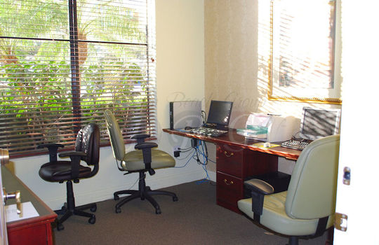 Courtyards in Cityplace (25)