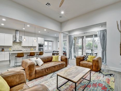 024-262756-Family 654_6081290 (1)