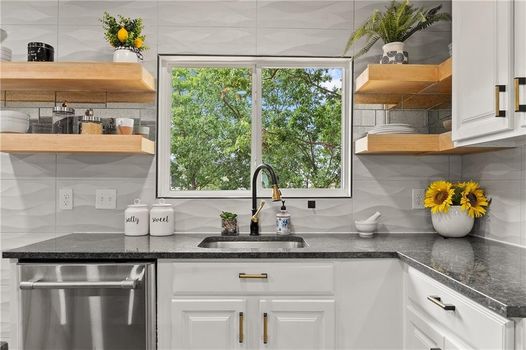 290392487_2199742990174010_3271232171655193632_n