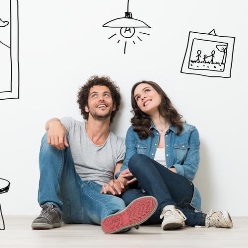 Moving to a new home? Is it better to sell your home first, or wait until you buy your new one?