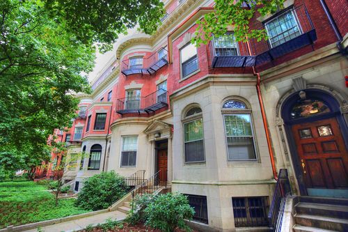 Boston Back Bay Living