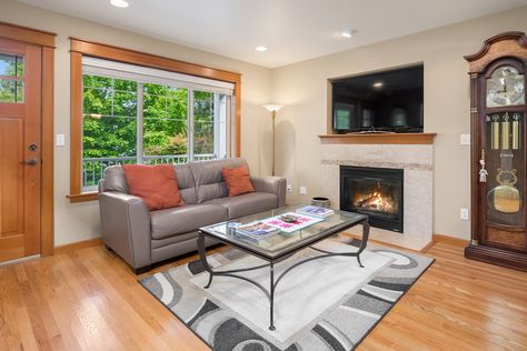 4403-40th-Ave-SW-Seattle-UpgradeRealEstate (15)