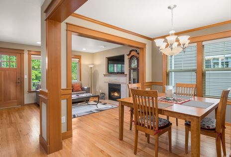 4403-40th-Ave-SW-Seattle-UpgradeRealEstate (16)