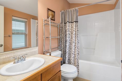 4403-40th-Ave-SW-Seattle-UpgradeRealEstate (20)