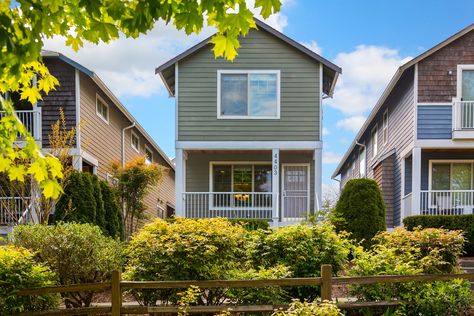 4403-40th-Ave-SW-Seattle-UpgradeRealEstate (5)