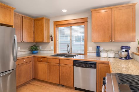 4403-40th-Ave-SW-Seattle-UpgradeRealEstate (9)