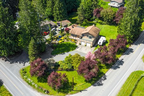 Upgrade Realty – 6408 83rd Ave SE Snohomish (1)