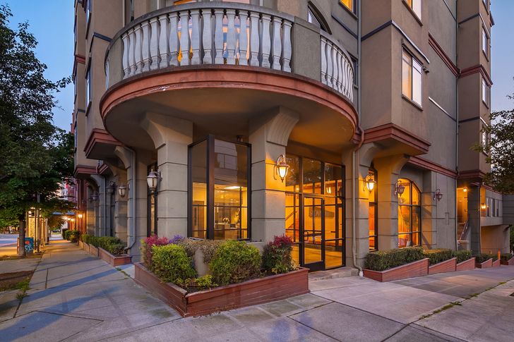 UpgradeRealty-133 Queen Anne Ave N 601 Seattle (22)