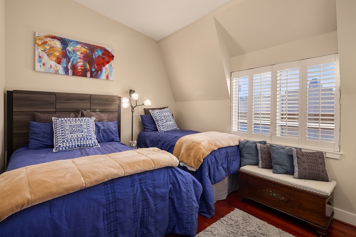 UpgradeRealty-133 Queen Anne Ave N 601 Seattle (8)