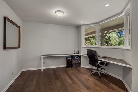 UpgradeRealty-20632 W Richmond Rd Bothell (24)