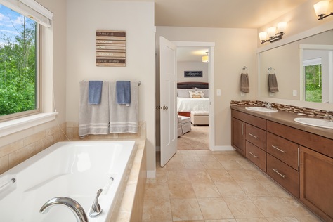 UpgradeRealty-3615-129th-pl-se-everett-wa (32)