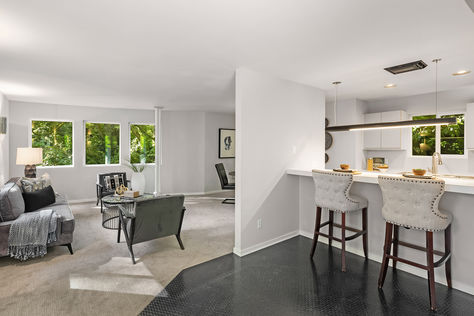 11122 Seola Beach Dr SW Seattle &#8211; Upgrade Realty21