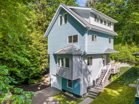 11122 Seola Beach Dr SW Seattle &#8211; Upgrade Realty29