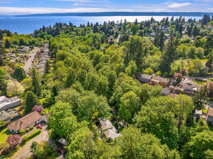 11122 Seola Beach Dr SW Seattle &#8211; Upgrade Realty32