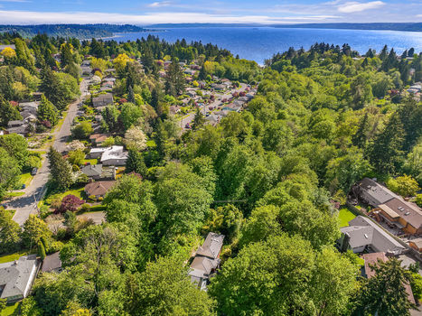 11122 Seola Beach Dr SW Seattle &#8211; Upgrade Realty33