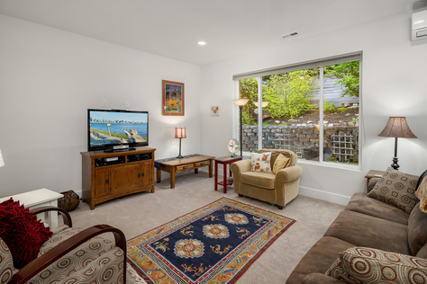 6318 24th Ave SW Seattle – Upgrade Realty10