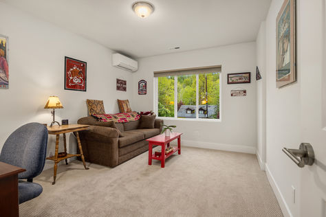 6318 24th Ave SW Seattle – Upgrade Realty21