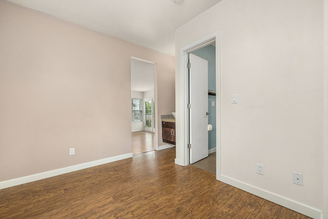 6547 42nd Ave SW #203 Seattle – Upgrade Realty16