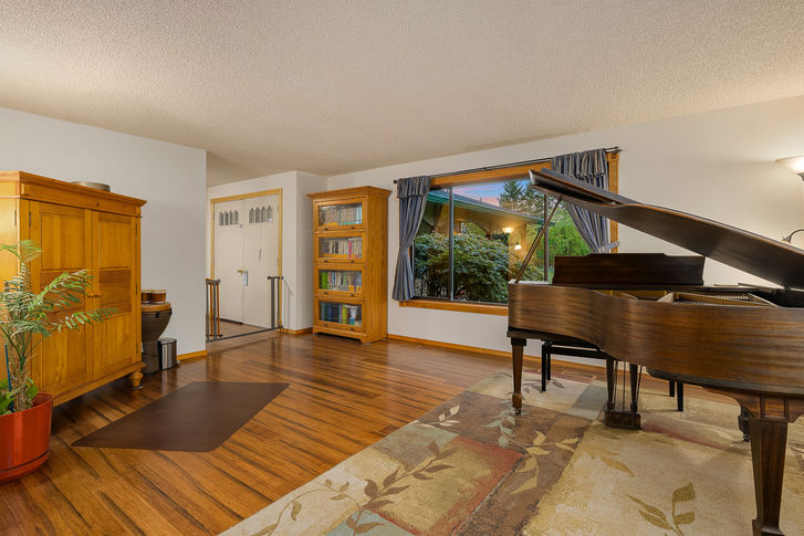 9206 168th St SE Snohomish WA 98296 – Upgrade Realty5