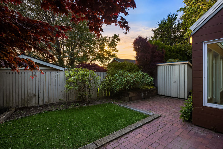 101 NE 58th St 20 Seattle &#8211; Upgrade Realty2