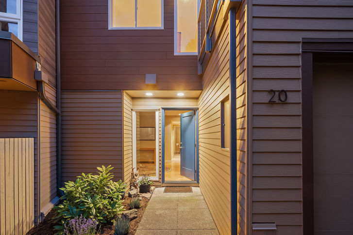 101 NE 58th St 20 Seattle &#8211; Upgrade Realty32