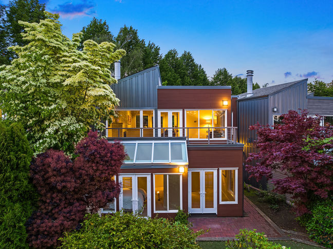 101 NE 58th St 20 Seattle &#8211; Upgrade Realty35