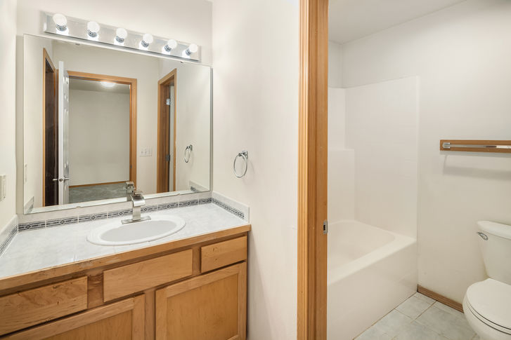 2316 188th Pl SW Lynnwood WA – Upgrade Realty11