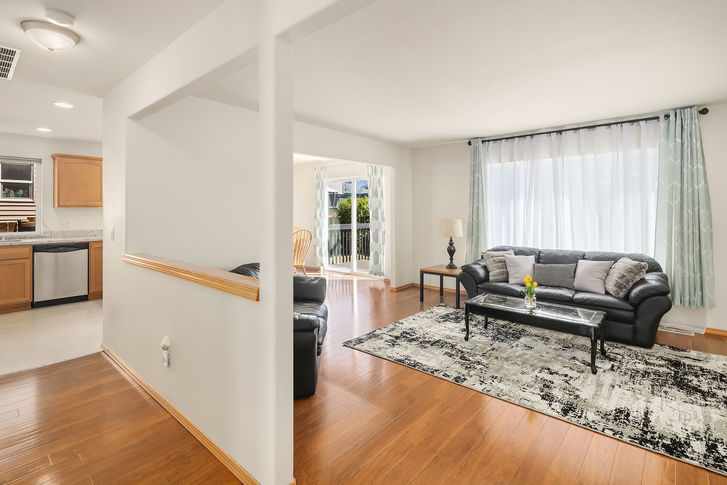 2316 188th Pl SW Lynnwood WA – Upgrade Realty23