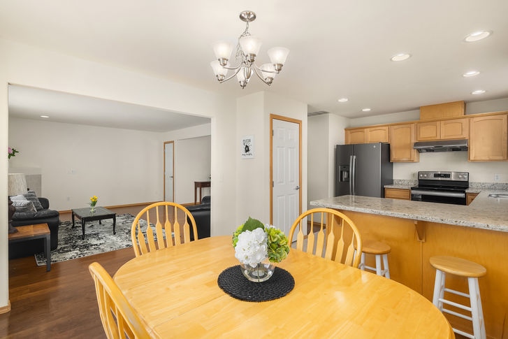 2316 188th Pl SW Lynnwood WA – Upgrade Realty25