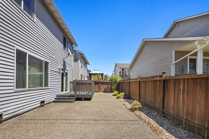 2316 188th Pl SW Lynnwood WA – Upgrade Realty6