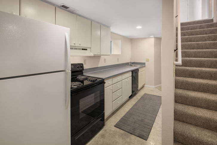 5613 Brooklyn Ave NE Seattle – Upgrade Realty4