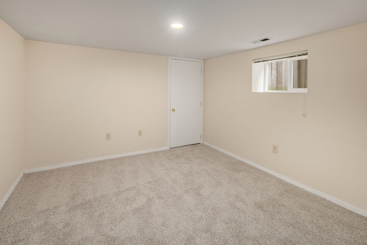 5613 Brooklyn Ave NE Seattle – Upgrade Realty8