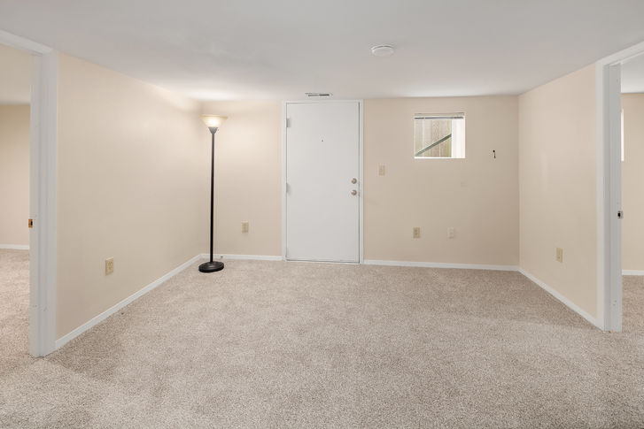 5613 Brooklyn Ave NE Seattle – Upgrade Realty9